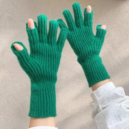 KK Touchscreen-friendly Gloves